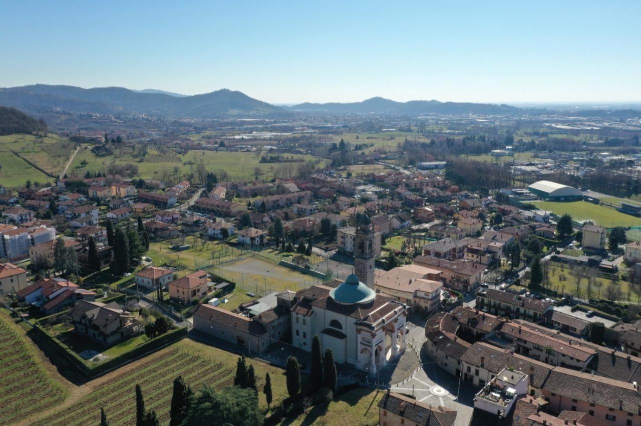 Lo Schiaccianoci Bed&Breakfast De Charme Scanzorosciate Luaran gambar