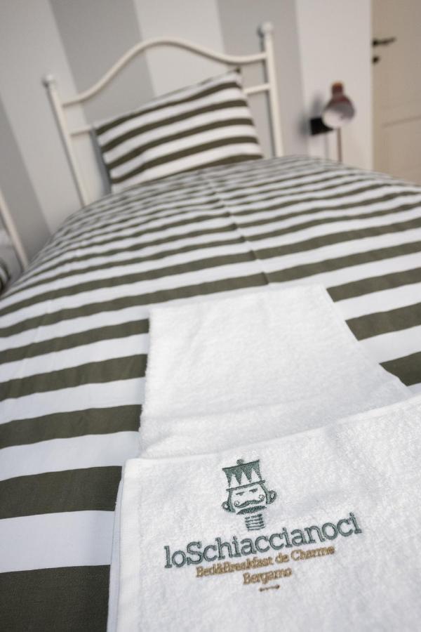 Lo Schiaccianoci Bed&Breakfast De Charme Scanzorosciate Luaran gambar