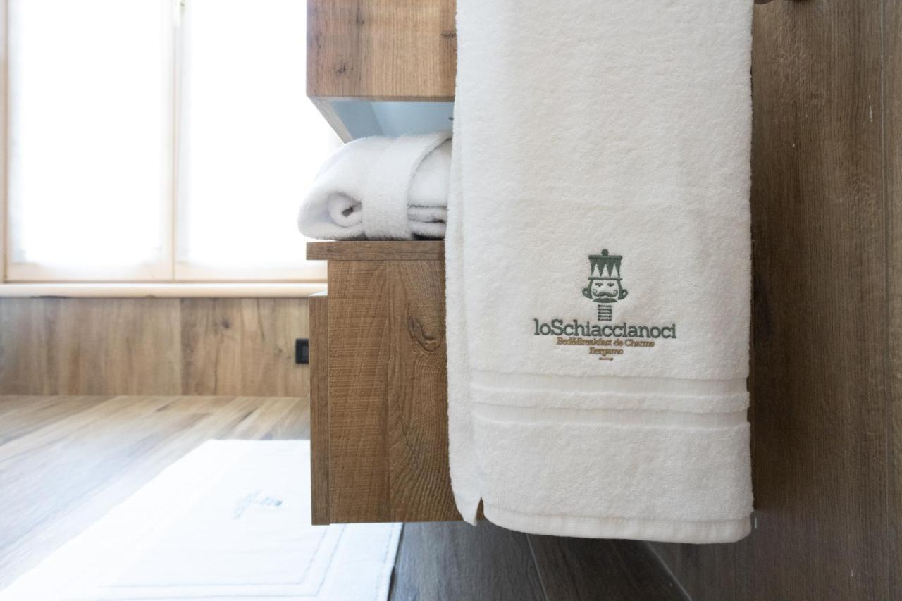 Lo Schiaccianoci Bed&Breakfast De Charme Scanzorosciate Luaran gambar