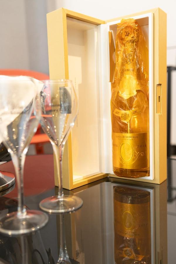 Lo Schiaccianoci Bed&Breakfast De Charme Scanzorosciate Luaran gambar