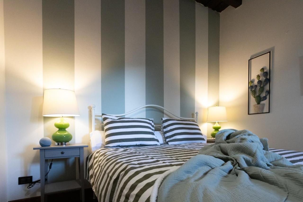 Lo Schiaccianoci Bed&Breakfast De Charme Scanzorosciate Luaran gambar